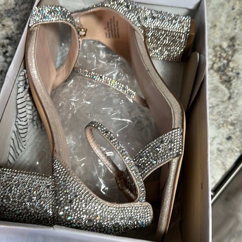 Blush sparkle heals 2.5 inch heel